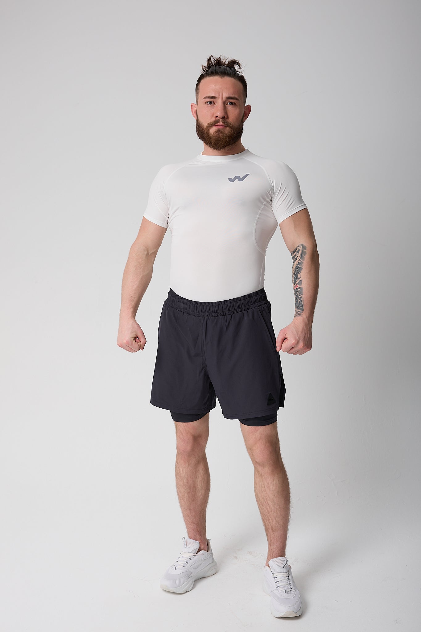 IGNITE T-Shirt x APEX Taytlı Short