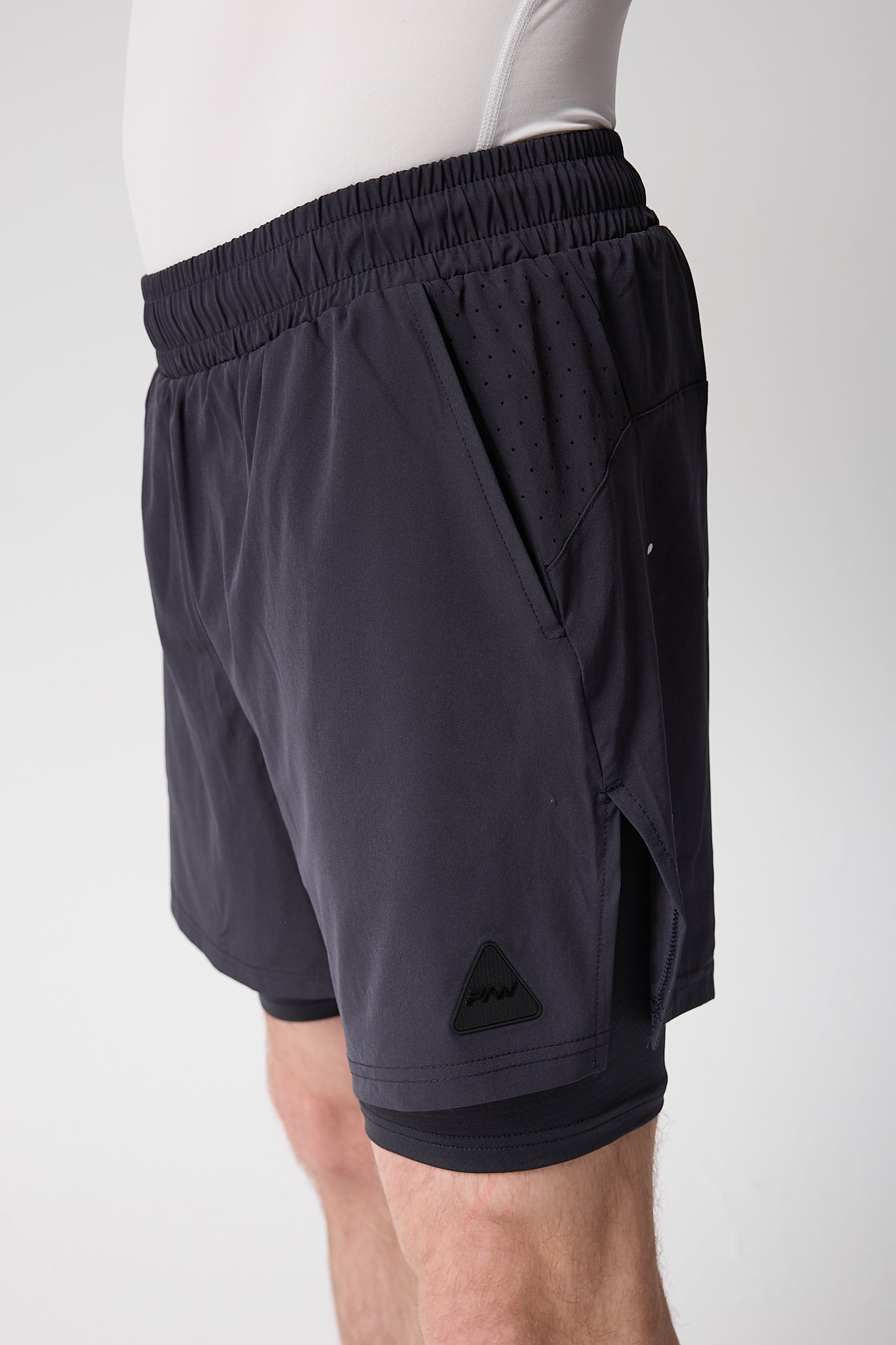 IGNITE T-Shirt x APEX Taytlı Short