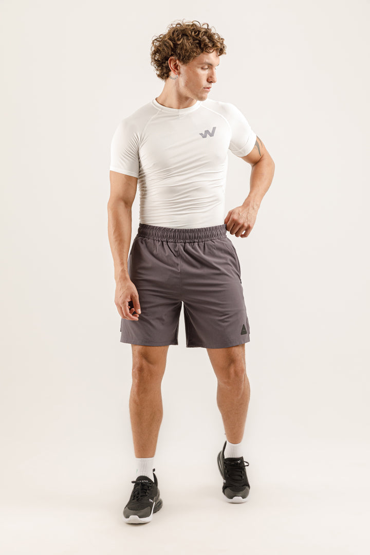 IGNITE T-Shirt x ESSENCE Short
