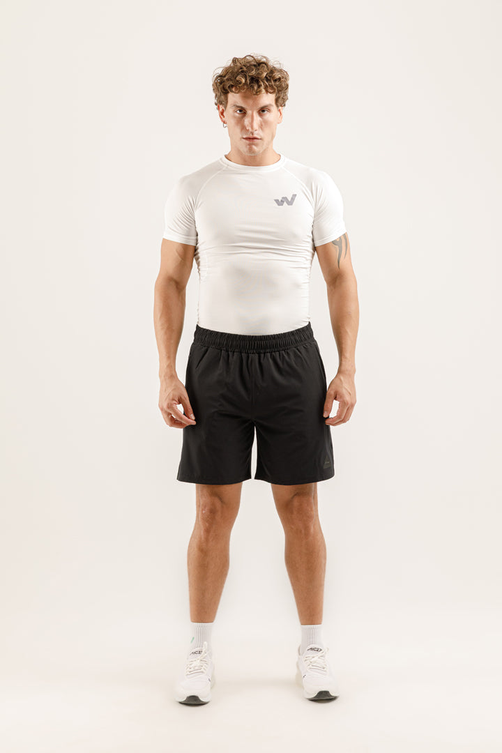 IGNITE T-Shirt x ESSENCE Short