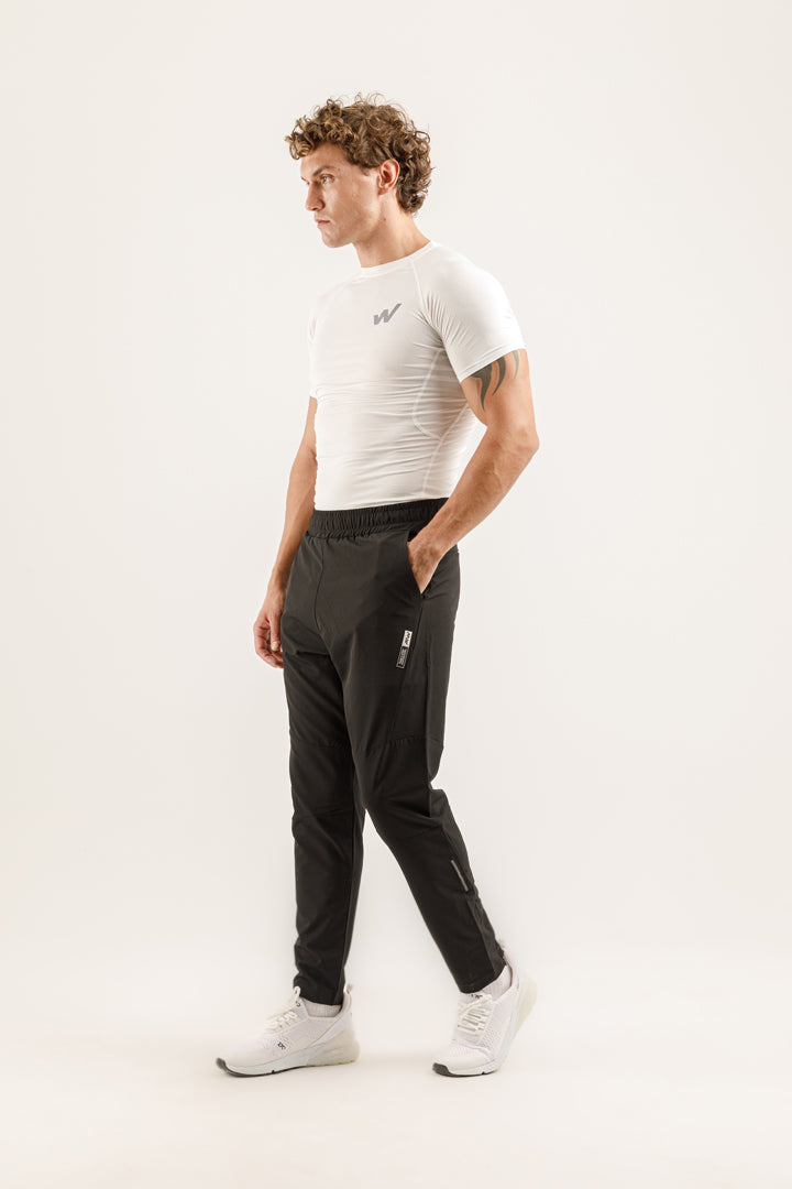 IGNITE T-Shirt x STRIDE Eşofman Altı