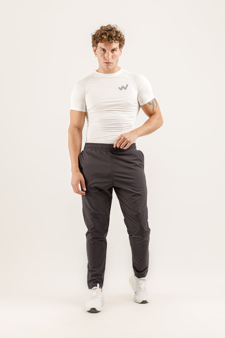 IGNITE T-Shirt x STRIDE Eşofman Altı