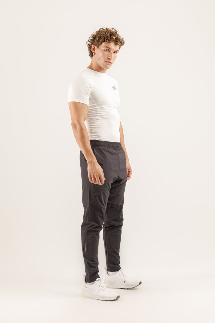 IGNITE T-Shirt x STRIDE Eşofman Altı